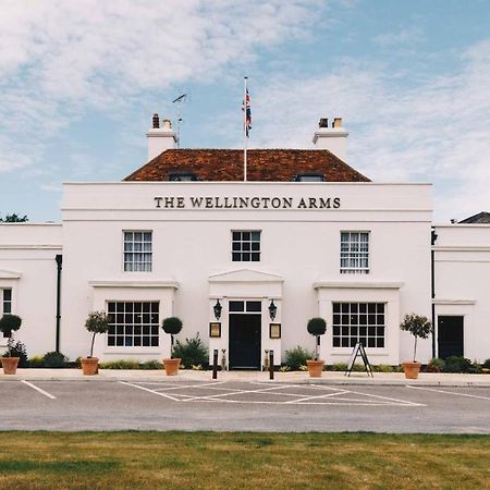 The Wellington Arms - Basingstoke-Reading Heckfield Exterior foto